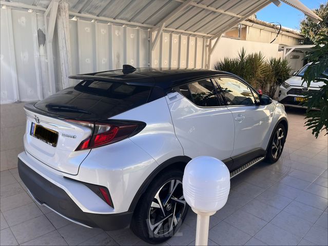 טויוטה C-HR