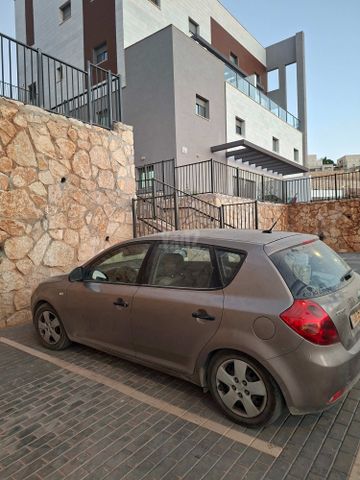 מודעת רכב קיה סיד