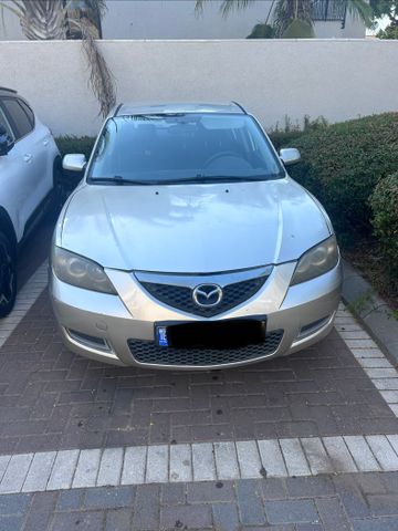 מודעת רכב מאזדה 3