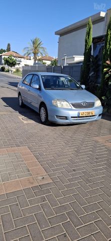 מודעת רכב טויוטה קורולה