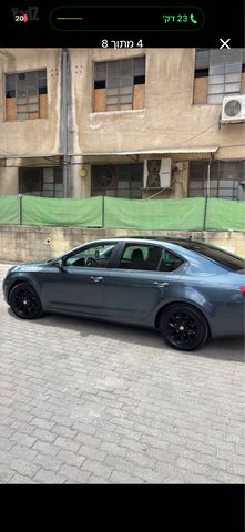 סקודה אוקטביה