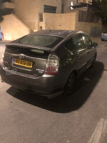 טויוטה פריוס