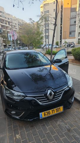 רנו מגאן