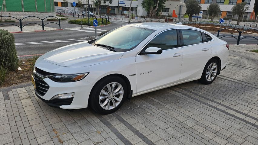 שברולט מאליבו