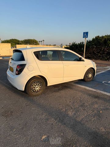 שברולט סוניק