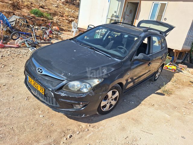 יונדאי i30