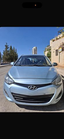 מודעת רכב יונדאי i20