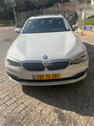 מודעת רכב ב מ וו סדרה 5