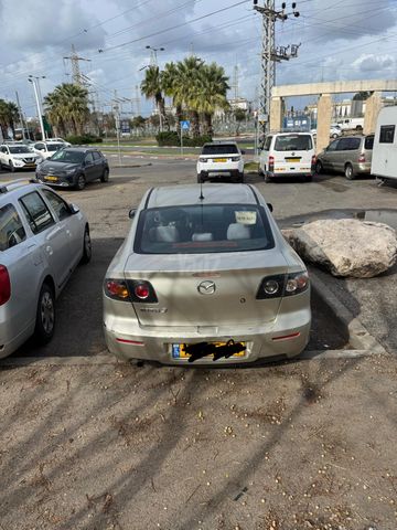 מאזדה 3