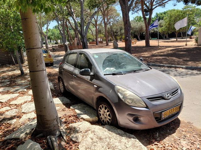 מודעת רכב יונדאי i20