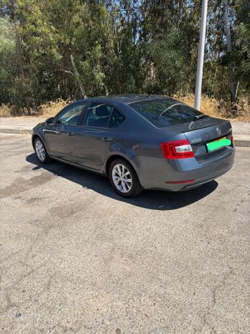 סקודה אוקטביה