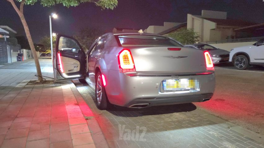 קרייזלר 300