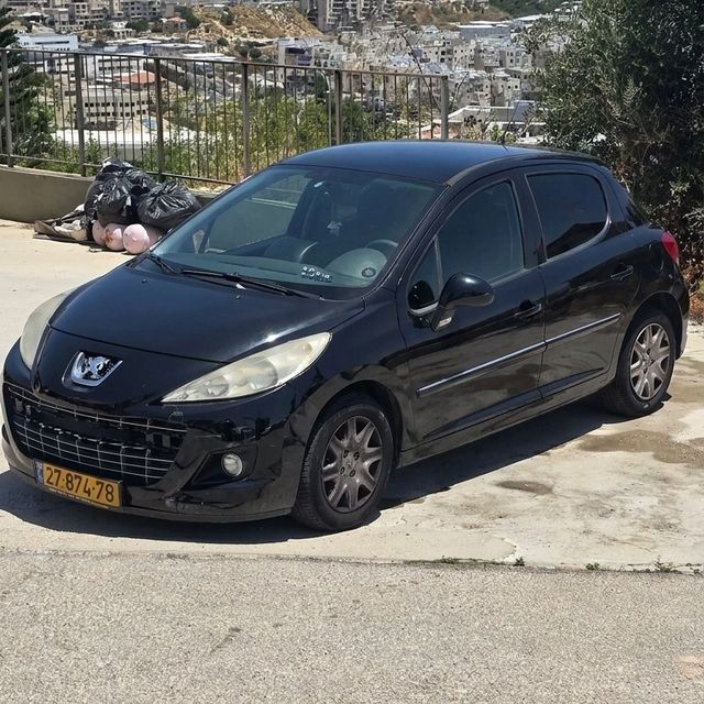 מודעת רכב פיג'ו 207