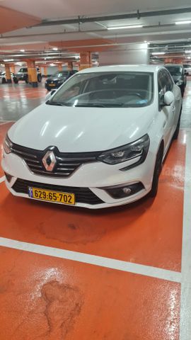 רנו מגאן