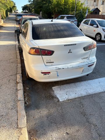 מיצובישי לנסר