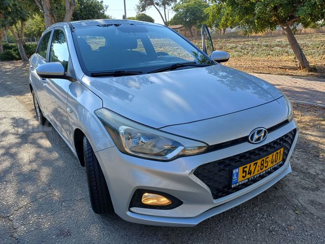 מודעת רכב יונדאי i20