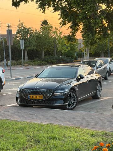 מודעת רכב ג'נסיס G80