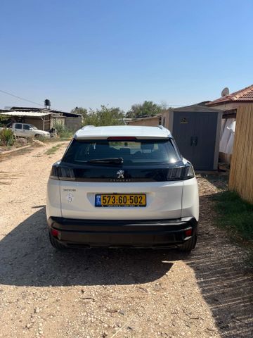 פיג'ו 3008