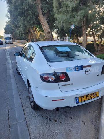 מאזדה 3