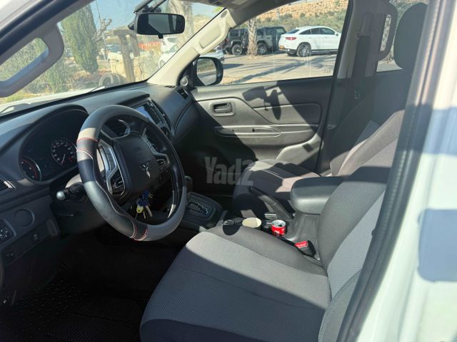 מיצובישי טרייטון / L200