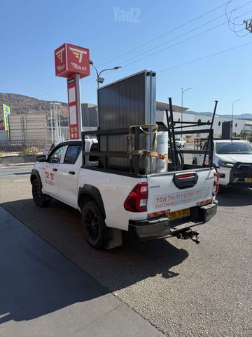 טויוטה היילקס