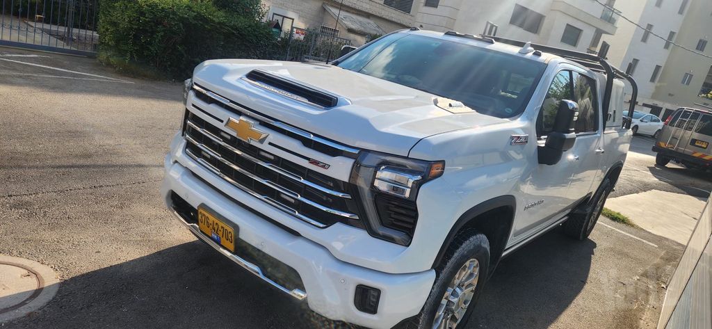 סילברדו LTZ+ 2500 אוט׳ 6.6 (445 כ״ס)