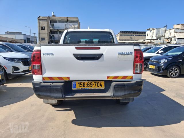 טויוטה היילקס