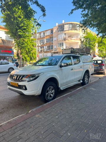 מיצובישי טרייטון / L200