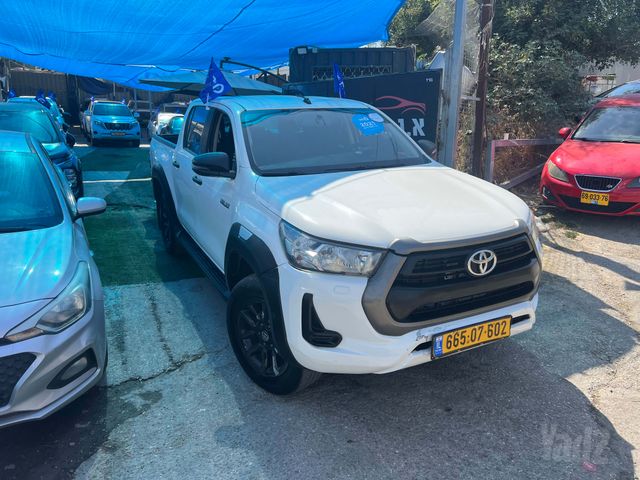 מודעת רכב טויוטה היילקס