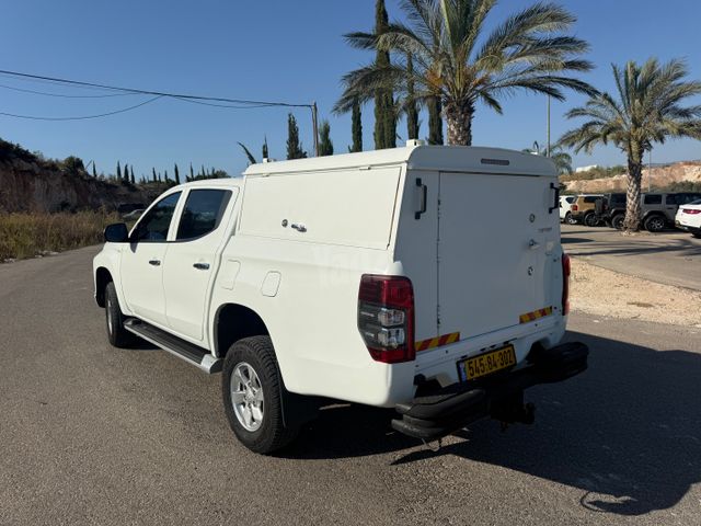 מיצובישי טרייטון / L200