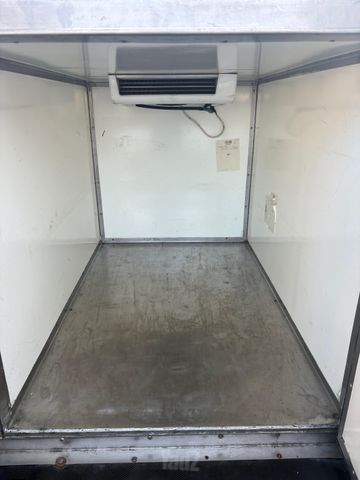 ניסאן NV200