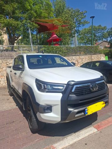 טויוטה היילקס