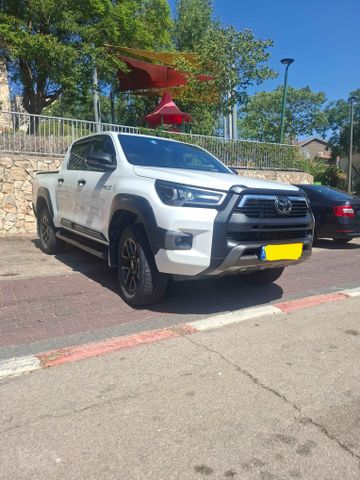 טויוטה היילקס