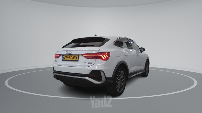 אאודי Q3