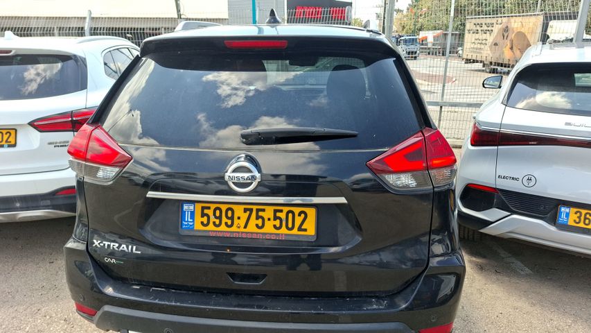 ניסאן אקס טרייל