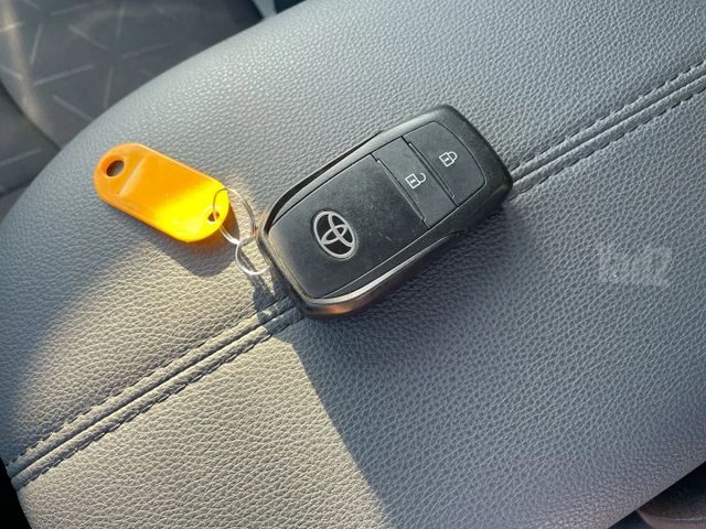 טויוטה RAV4