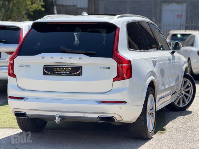 וולוו XC90
