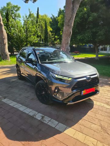 RAV4 4X2 E-Motion היברידי אוט׳ בנזין 2.5 (178 כ״ס) [2019-2026]