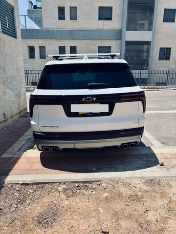שברולט טראוורס
