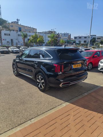 קיה סורנטו