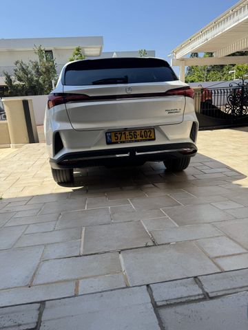 אם ג'י מארוול R