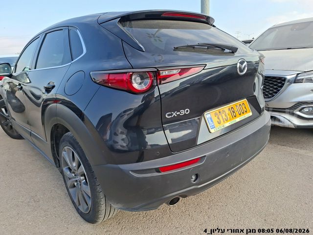 מאזדה CX-30