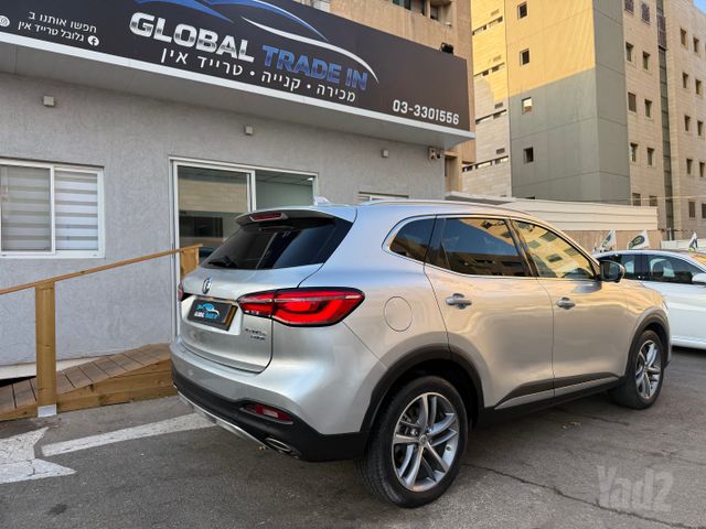 אם ג'י EHS PHEV