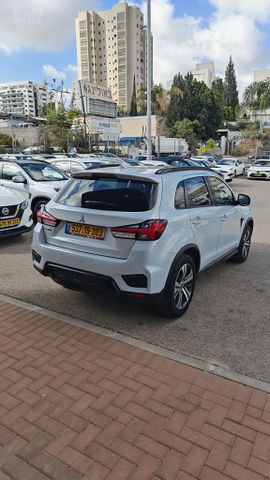 מיצובישי ASX