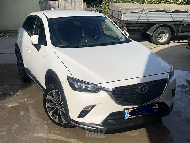 מודעת רכב מאזדה CX-3
