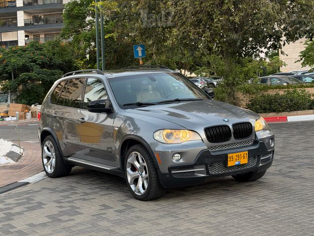ב מ וו X5
