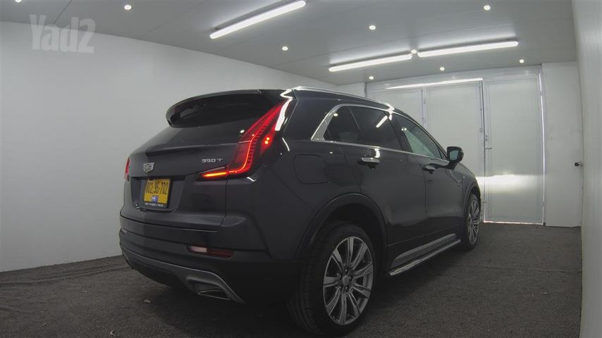 קאדילק XT4