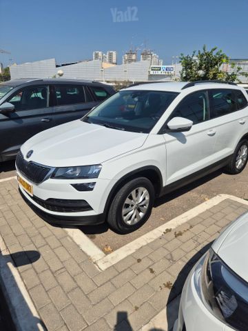 מודעת רכב סקודה קארוק