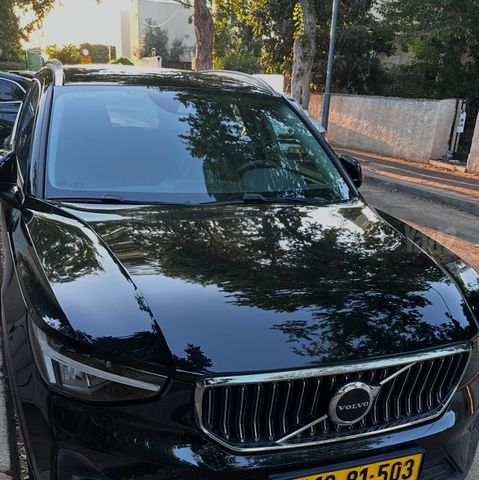 וולוו XC40