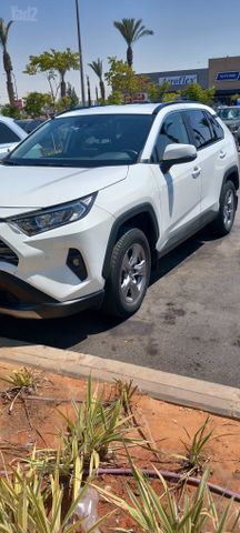 טויוטה RAV4